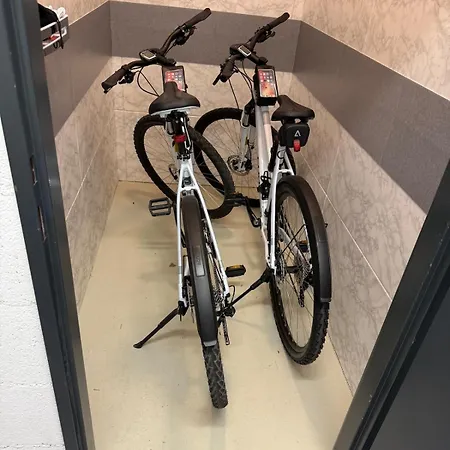 Golden Sunflower Appartamento Bratislava